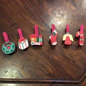 Christmas theme set 6 red 3” clothespin ornaments